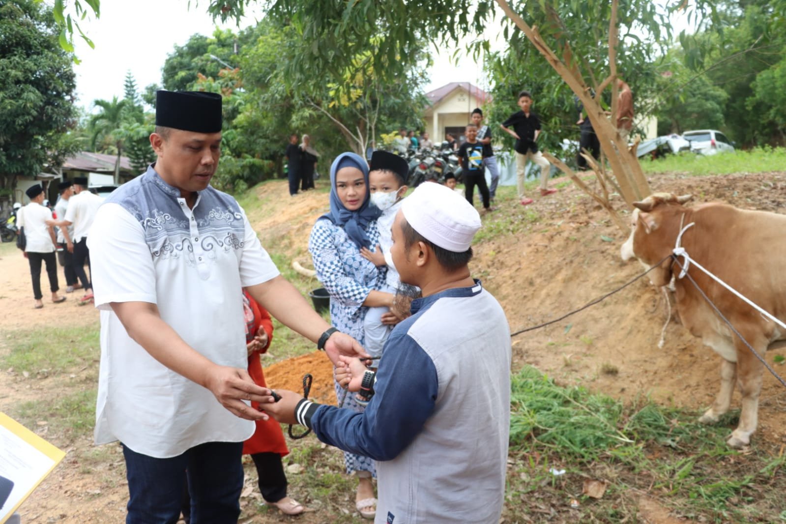 Polres Karimun Potong Sapi Dan Kambing Own Talk