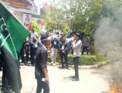 Pelantikan DPRK Langsa diwarnai Aksi Demo
