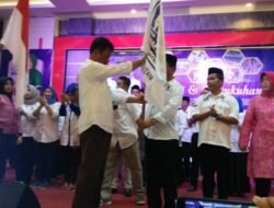 Deklarasi dan Pengukuhan Relawan, Rudi – Amsakar Targetkan Kemenangan di Angka 87 Persen