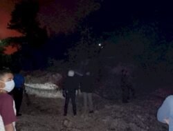 Api Membesar di Hutan Belakang RSBP, Petugas Berjibaku Padamkan Api