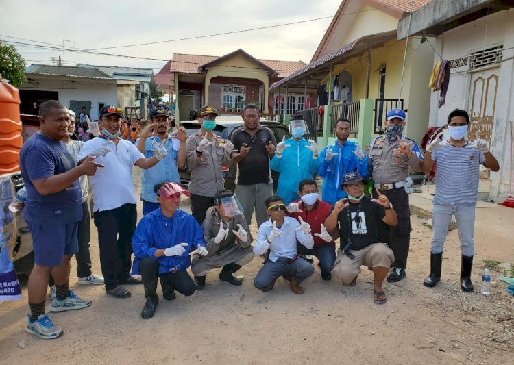 KNPI, Melayu Raya dan Polda Kepri Semprot Disinfektan di 30 titik Lokasi kota Batam