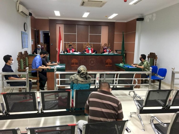 Perusahaan Pemilik Bukit Pasir di Belakang Pasar Induk Jodoh Mangkir di Pengadilan