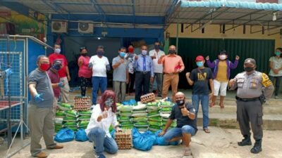 Keluarga Besar Patambor Kota Batam Salurkan 300 Paket Sembako dan Edukasi Masyarakat Tentang Bahaya Covid-19