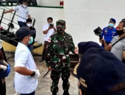 Danlanal Ranai Cek Pelaksanaan Protokol Kesehatan Di Pelabuhan Umum Selat Lampa