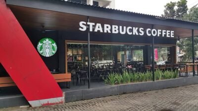 Pecat 2 Pegawai Cabulnya, Starbucks Ungkapkan Permintaan Maaf kepada Pelanggan