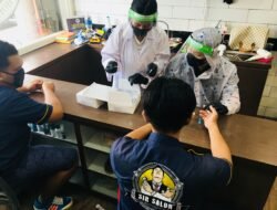 Dukung New Normal Karyawan Sir Salon Batam Gelar Rapid Test