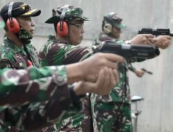 Uji Kemahiran Menembak, Prajurit Lantamal IV Latihan BINOPSLAT