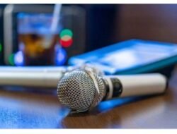Rumah Karaoke Ditutup, Karena Tidak Patuhi Prokes,Dan Tidak Miliki Stiker Operasional