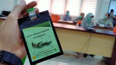 Kalung Antivirus, Ahli: Saya Tidak Setuju…