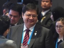 Airlangga Prediksi Indonesia Akan Alami Resesi
