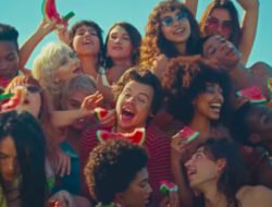 Dengan Watermelon Sugar, Harry Styles Puncaki Billboard