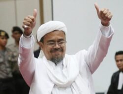 Habib Rizieq Serukan Umat Islam Lawan Pernyataan Presiden Prancis