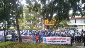 Pagi Ini, Buruh SPSI Geruduk  Graha Kepri