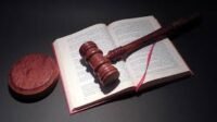 Penemuan Hukum Dalam Bentuk Konstruksi Hukum dan Interpretasi
