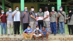 150 Paket Bantuan Tiongkok di Salurkan ke Warga Batam