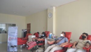 Kolaborasi IA Polbat dan Dompet Dhuafa, Gerakan 1000 Kantong Darah Bantu Pemulihan Stok Darah di Batam