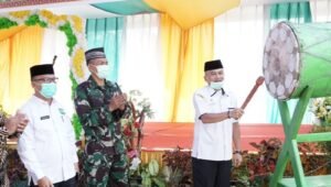Buka MTQ Tingkat Kecamatan, Rahmad Hidayat Siregar Pukul Bedug