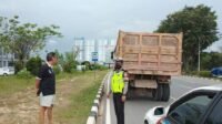 Melanggar Aturan, Pengemudi Truk di Tindak Polresta Barelang