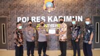 Ungkap Kasus Pembobolan ATM, Kapolres Karimun Terima Penghargaan dari Bank BNI