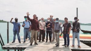 Di Acara Reses, Ini Permintaan Warga Pulau Ke Ruslan Ali Wasyim