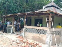 Pemuda Lintas Aliansi Gotong-Royong Renovasi Masjid Nurul Islah Mangun Harjo Batam