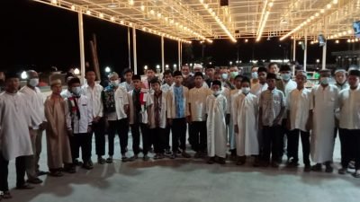 Melayu Raya Buka Puasa Bersama Santri Pondok Pesantren Hidayatullah