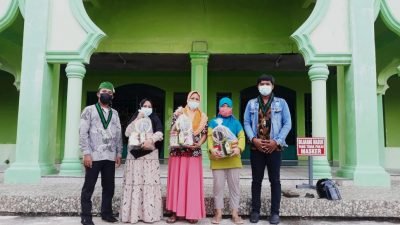 Merayakan Kemenangan, Himpunan Mahasiswa Islam (HMI) cabang Batam Berbagi Hampers