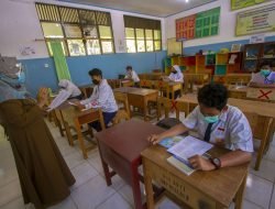 Belajar Tatap Muka di Batam Dihentikan, Kasus Covid-19 di Batam Melonjak