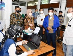 Menkominfo Imbau Penerima dan Penyelenggara Vaksinasi Lindungi Data Pribadi