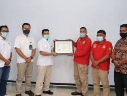 Selamat, PT Timah Raih Penghargaan Platinum dari Menteri Ketenagakerjaan