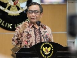 Pencabutan UU ITE, Mahfud MD: Itu Bunuh Diri !