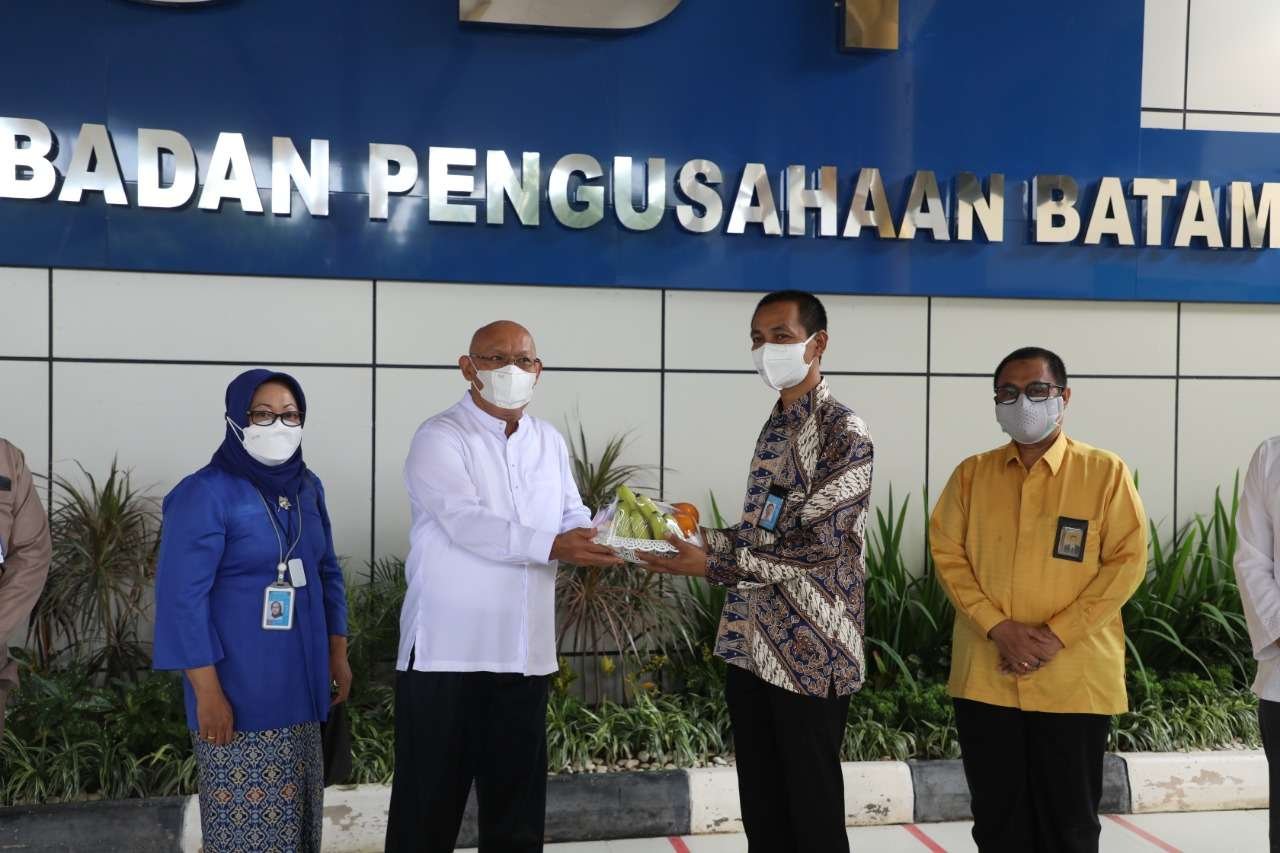 Berita tentang batam