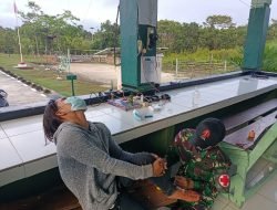 Alami Kecelakaan Tunggal, Warga di Perbatasan ini Inisiatif Datangi Pos Satgas Pamtas RI-Malaysia