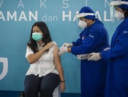 Kebut Vaksinasi Covid-19, Mahasiswa Dilatih Menjadi Vaksinator