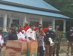 DPC Hipmikimdo Karimun Berikan Bingkisan dan Masker kepada Warga yang di Karantina