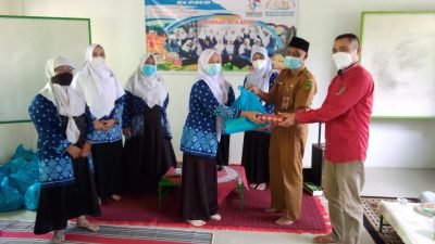 Sempena HUT HIMPAUDI Ke-16, LazisMu Wilayah Kepri Berikan bantuan sembako