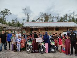Bantu Operasional Pengajar Pondok Pesantren, ACT Bangka Serahkan 3 Unit Sepeda Motor Baru