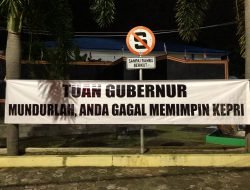 Tanggapan ‘Orang Ansar’, Ada Spanduk Yang Minta Gubernur Mundur