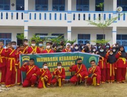 Babinsa Koramil 01/Balai Beri Materi Wawasan kebangsaan kepada Pelajar SMP Muhammadiyah