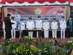 Pelantikan 8 Kepala Desa Terpilih Oleh Bupati Karimun