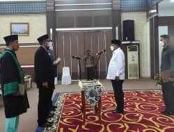 Bupati Karimun Lantik Dirut dan Direktur Kepatuan Bank BPR