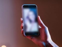 Polisi Selidiki Video Mesum Siswi SMP Bersama Empat Pria