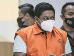 Menerima Suap Dari Sejumlah Orang, Eks Penyidik KPK Divonis 11 Tahun Penjara