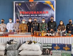 KPBC TMP B Karimun Musnahkan Barang Milik Negara (BMN) senilai 1,5 Miliar