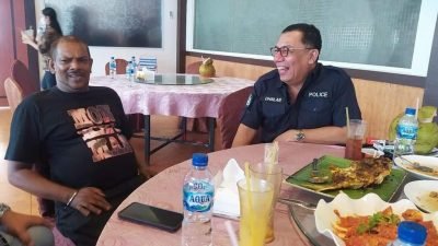 Pembina JMSI Kepri, Yan Fitri Halimansyah Paparkan Sejarah Melayu Kepada Ketum JMSI