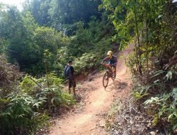 Race Dimulai, Empat Atlet Nasional Jajal Track Bukit Sekopong Nongsa