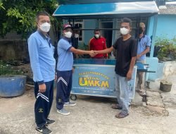 Peringati Hari Bakti ke 58, Lapas Kelas IIA Batam Hantarkan Bantuan Gerobak ke Pelaku UMKM 