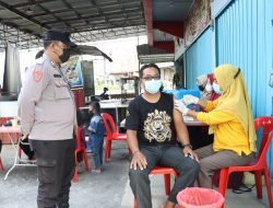 Polres Karimun Gelar Vaksinasi Massal Serentak Seluruh Indonesia yang Dipimpin oleh Irwasum Polri