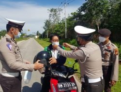 Polres Meranti Imbau Kelompok Rentan dan Lansia Tetap Gunakan Masker