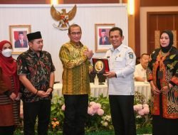 Raker Bersama KPU RI, Gubernur Ansar Komitmen Penuh Tingkatkan Persentase Pemilih Pada Pemilu 2024